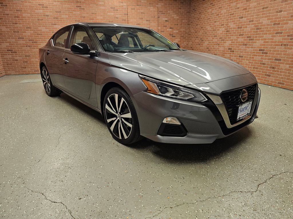 2020 Nissan Altima 2.5 SR