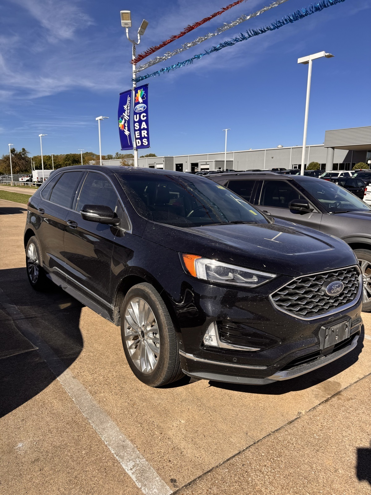 2020 Ford Edge Titanium