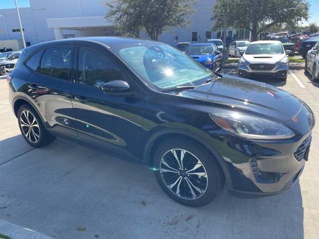 Used 2021 Ford Escape SE Hybrid