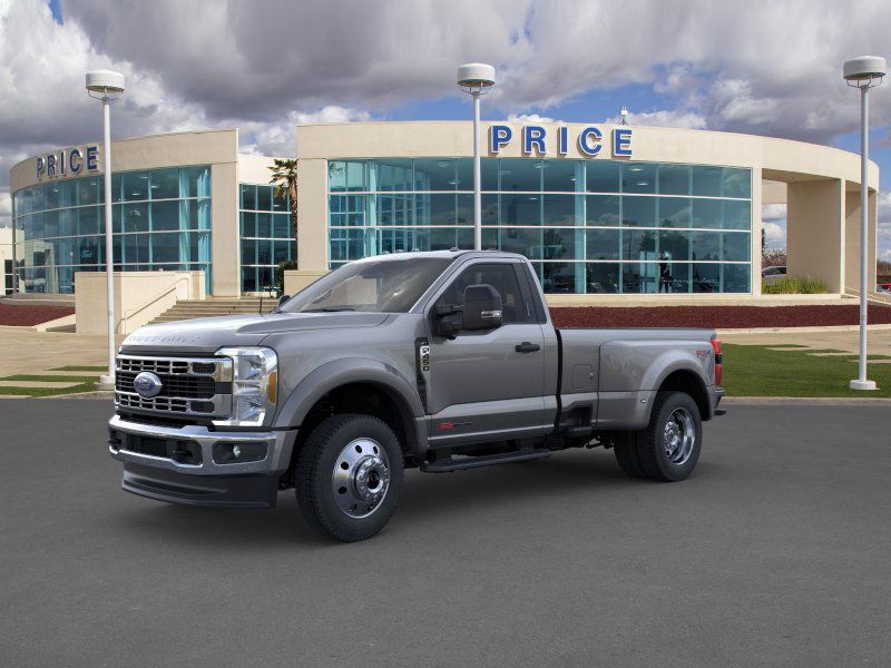 2024 Ford Super Duty F-450 DRW XLT