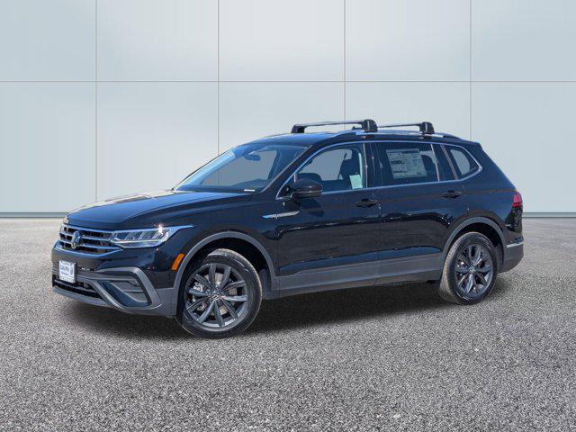 New 2024 Volkswagen Tiguan 2.0T SE