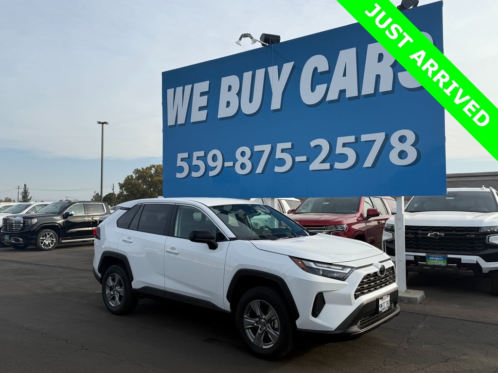 2024 Toyota RAV4 LE