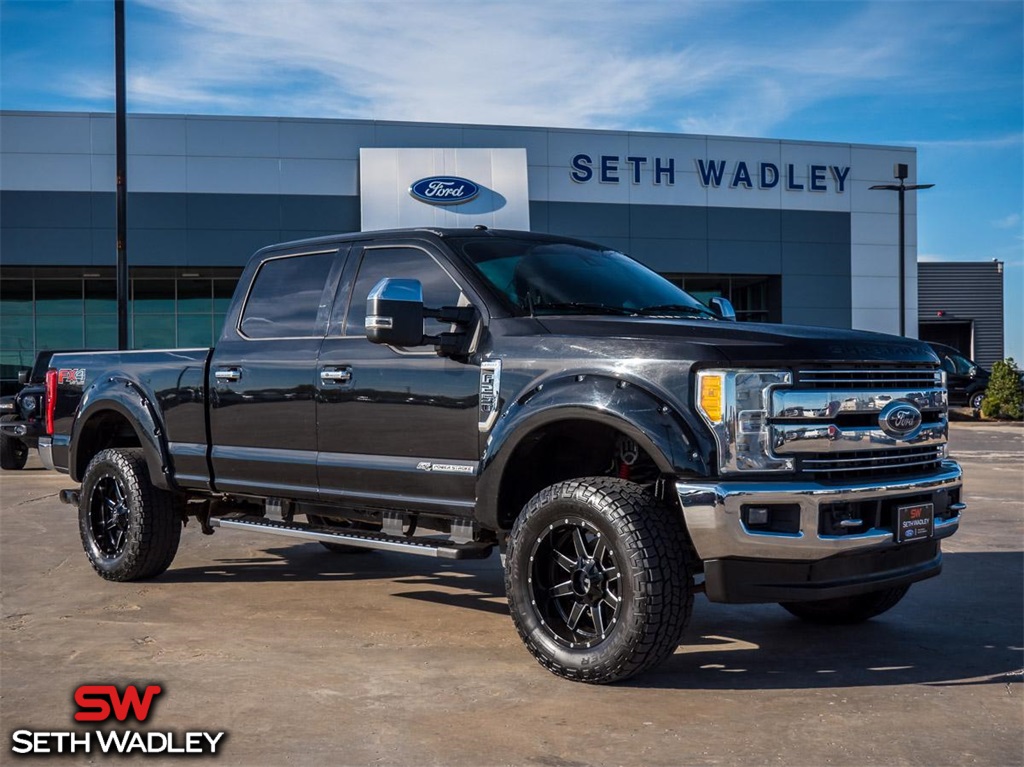 2017 Ford F-250SD LARIAT