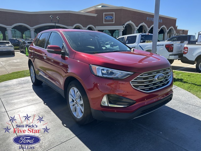 2022 Ford Edge Titanium