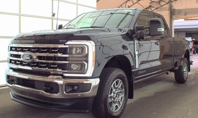 2023 Ford F-250SD LARIAT