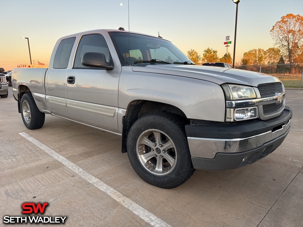 2004 Chevrolet Silverado 1500 Base