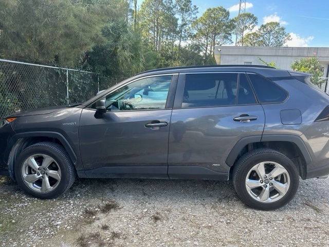 2021 Toyota RAV4 XLE Premium