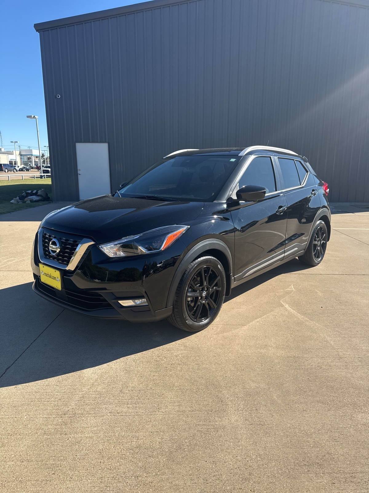 2020 Nissan Kicks SR