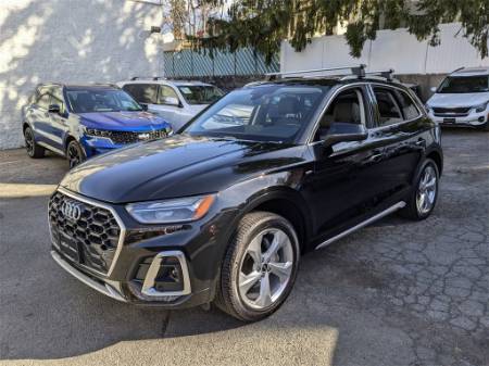 2022 Audi Q5 45 S line Premium Plus