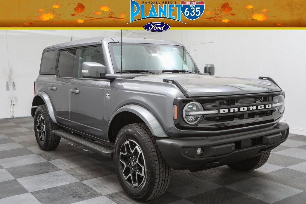 2024 Ford Bronco Outer Banks