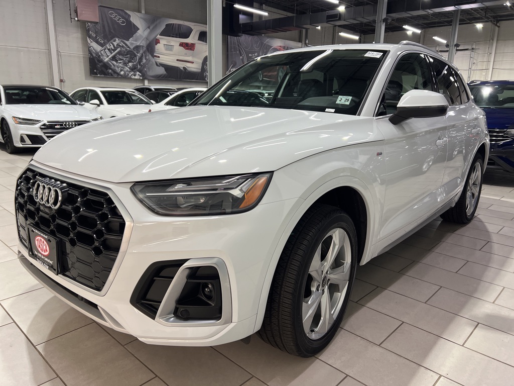 2024 Audi Q5 45 S line Premium Plus