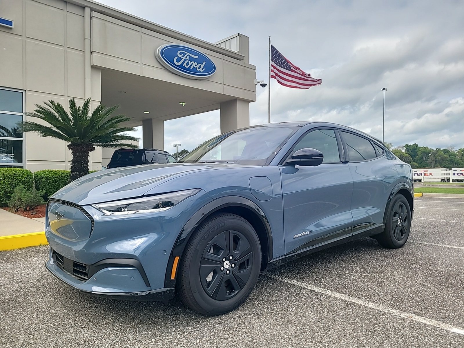 2023 Ford Mustang Mach-E California Route 1