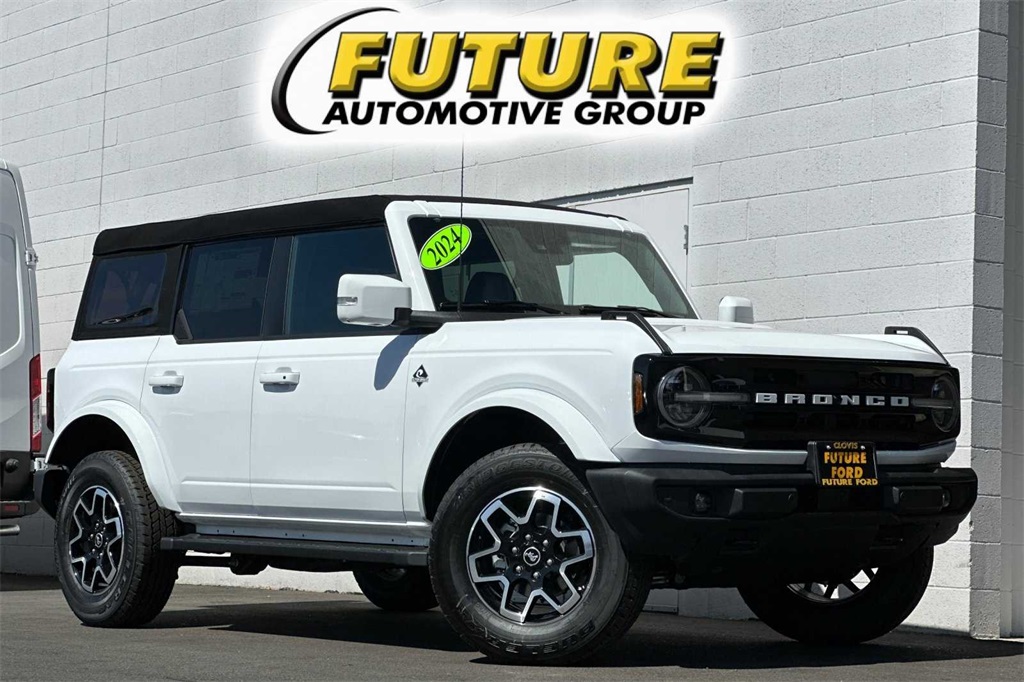 2024 Ford Bronco Outer Banks