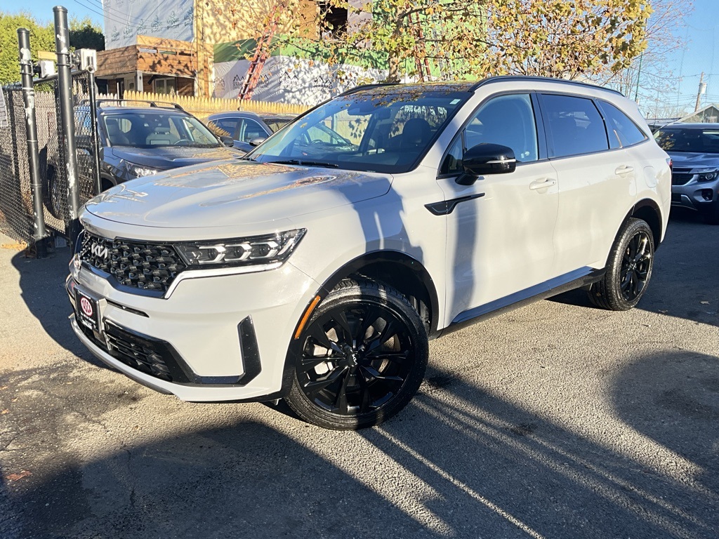 2022 Kia Sorento SX