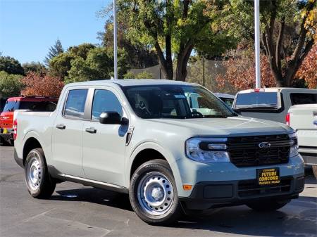 2024 Ford Maverick XL