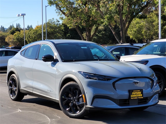 2024 Ford Mustang Mach-E Select