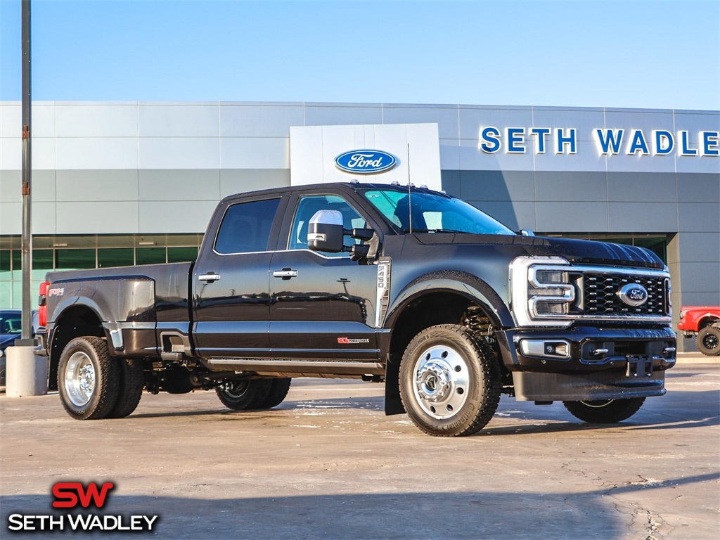 2024 Ford F-450SD Limited