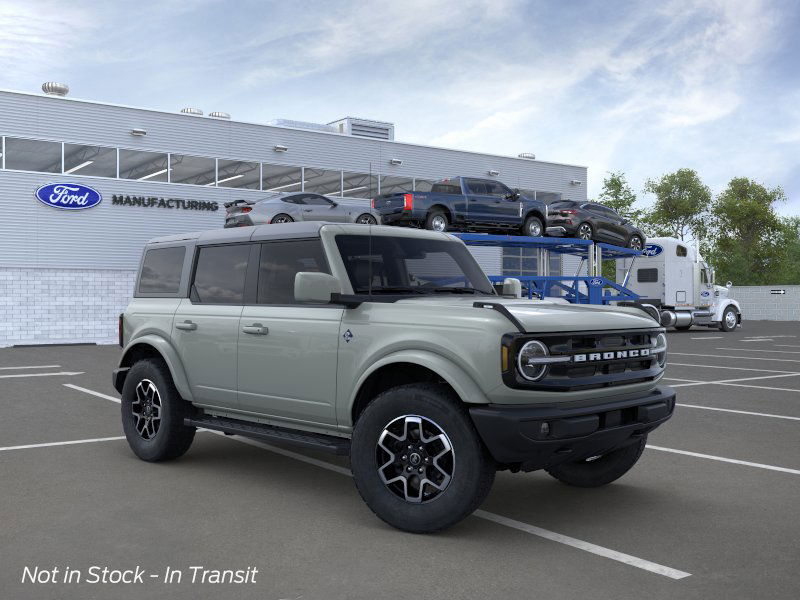 2024 Ford Bronco Outer Banks