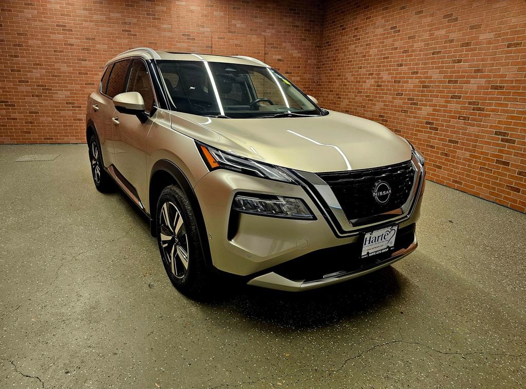 2021 Nissan Rogue SL