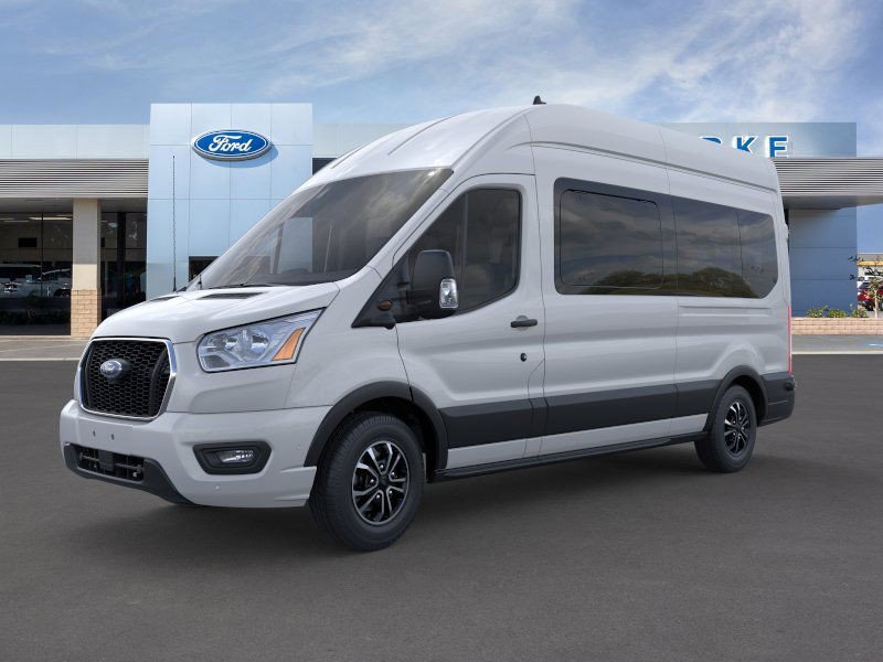 2024 Ford Transit Passenger Wagon XLT