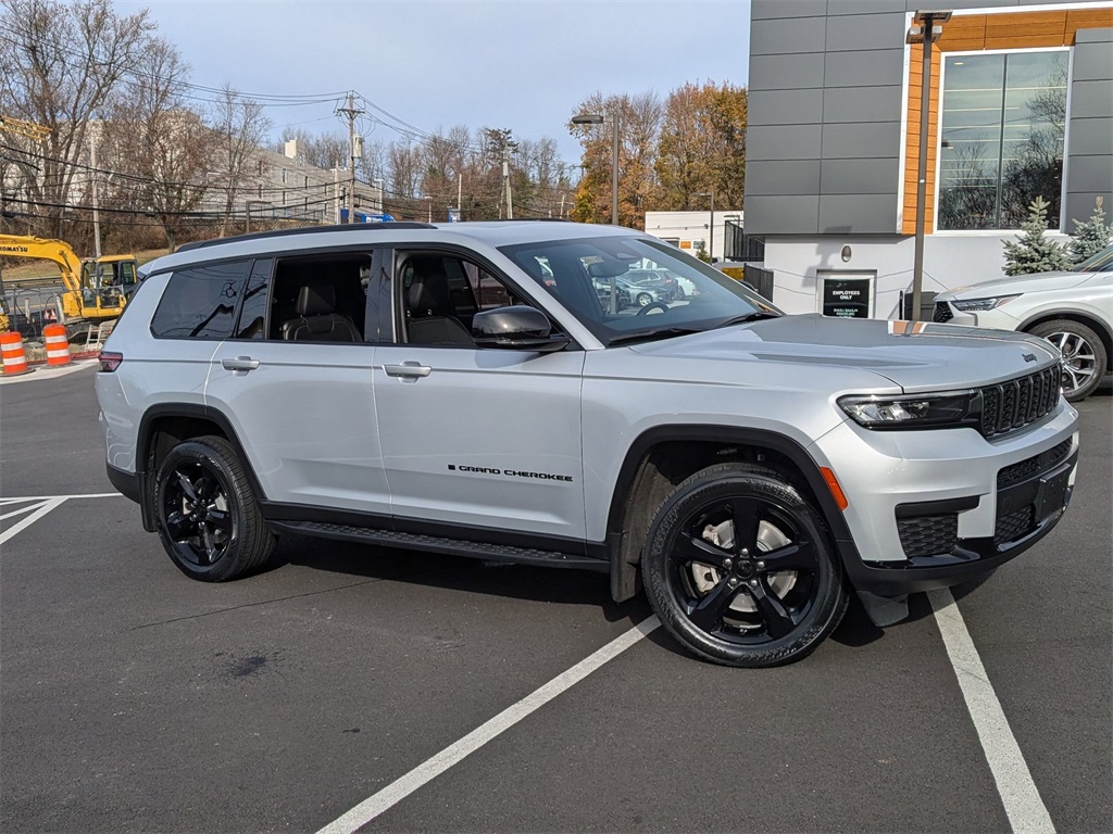 2022 Jeep Grand Cherokee L Altitude