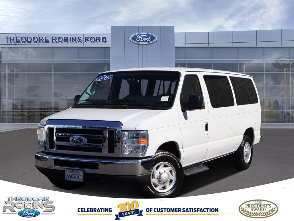 2014 Ford E-350SD XLT