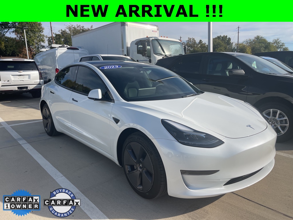 2023 Tesla Model 3 Base