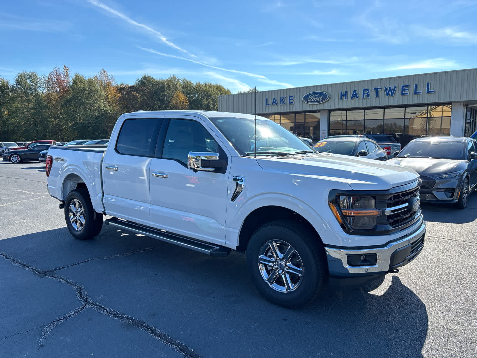 2024 Ford F-150 XLT 4WD SuperCrew 5.5 Box