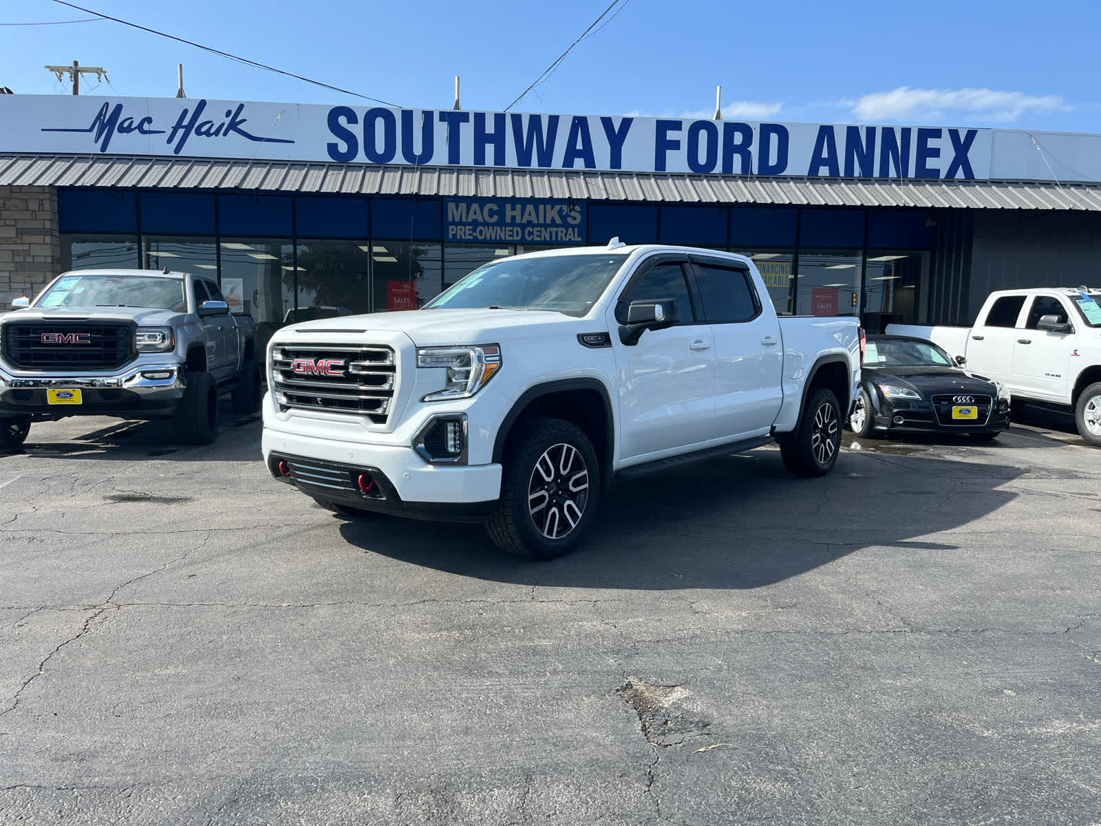 2021 GMC Sierra 1500 AT4