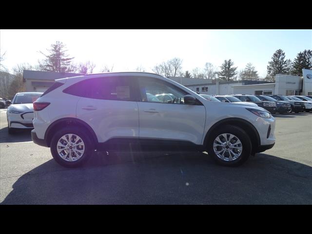 2025 Ford Escape Active photo 4