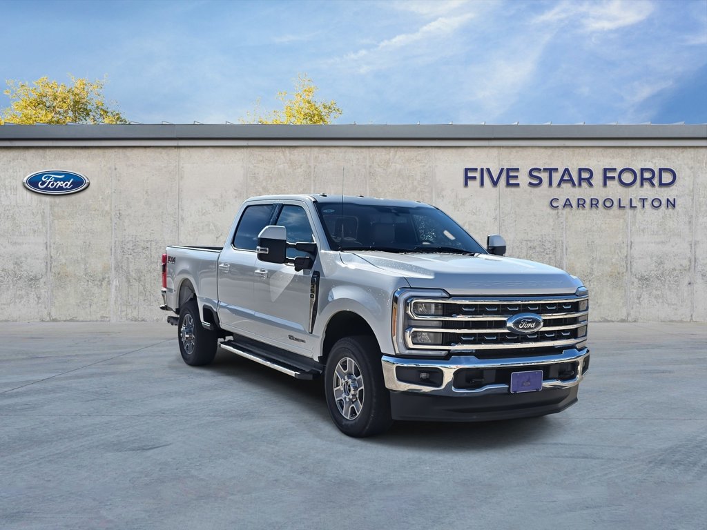 2023 Ford Super Duty F-350 SRW LARIAT