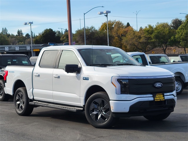 2024 Ford F-150 Lightning Flash