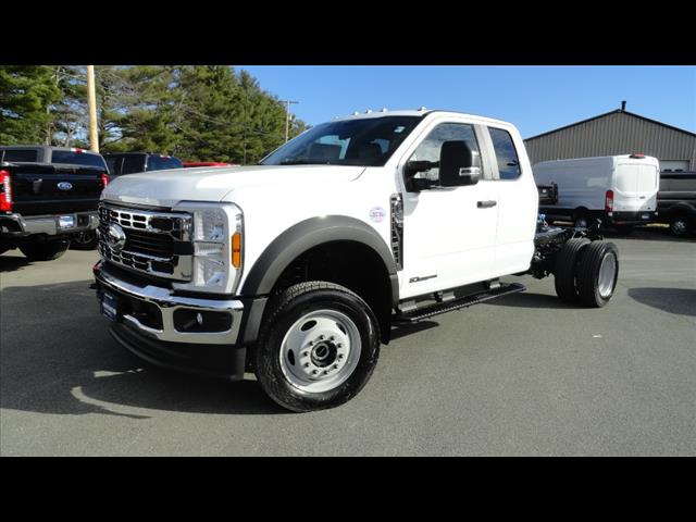 2024 Ford Chassis Cab F-550® XL