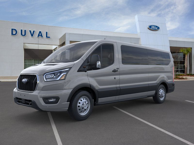 2024 Ford Transit Passenger Wagon XLT