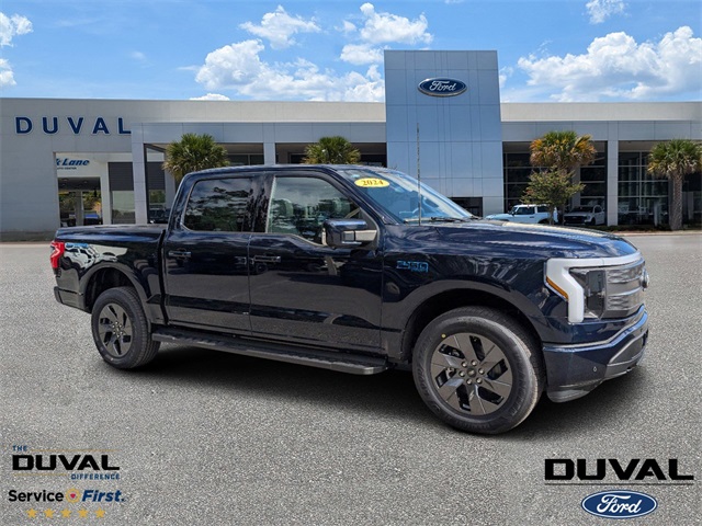 2024 Ford F-150 Lightning LARIAT