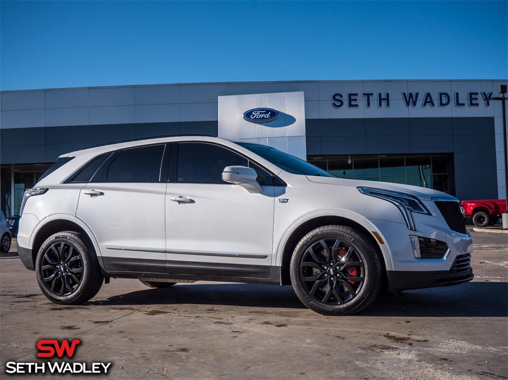 2023 Cadillac XT5 Sport