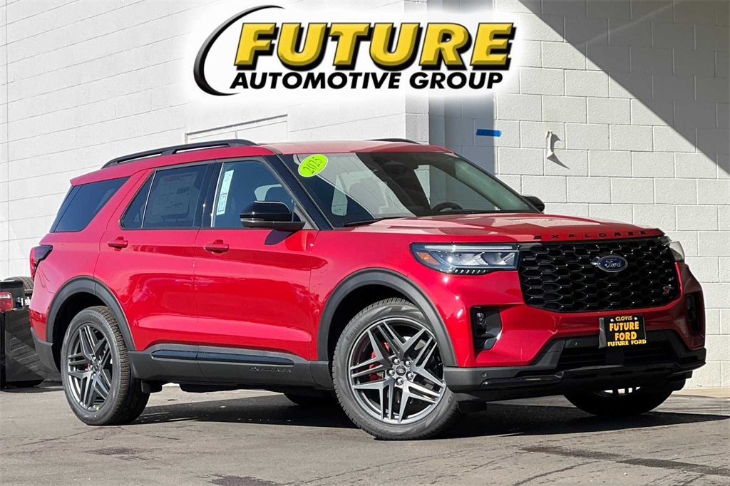 2025 Ford Explorer ST