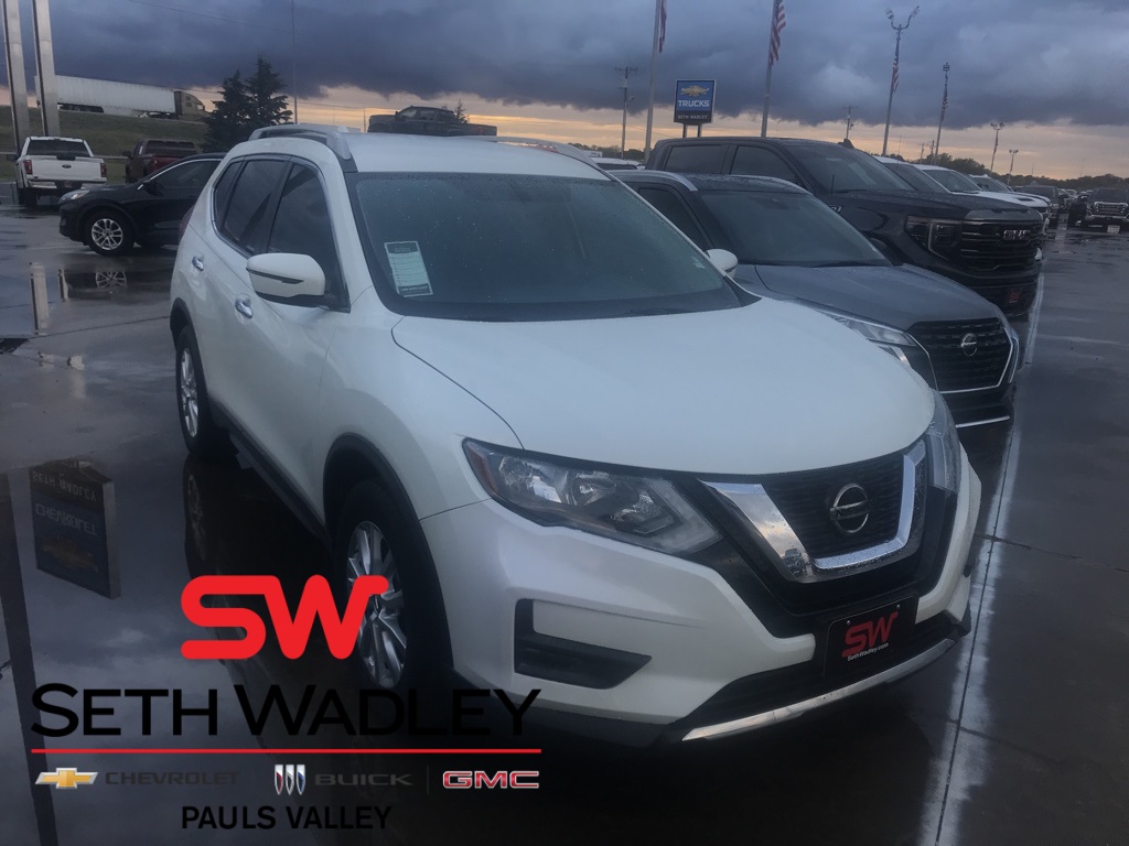 2018 Nissan Rogue SV