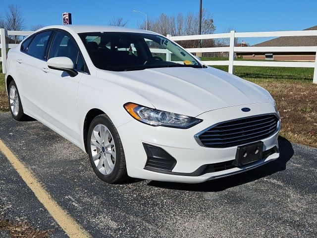 Used 2020 Ford Fusion Hybrid SE with VIN 3FA6P0LU9LR250156 for sale in Kansas City