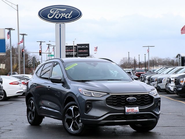 2024 Ford Escape ST-Line Elite