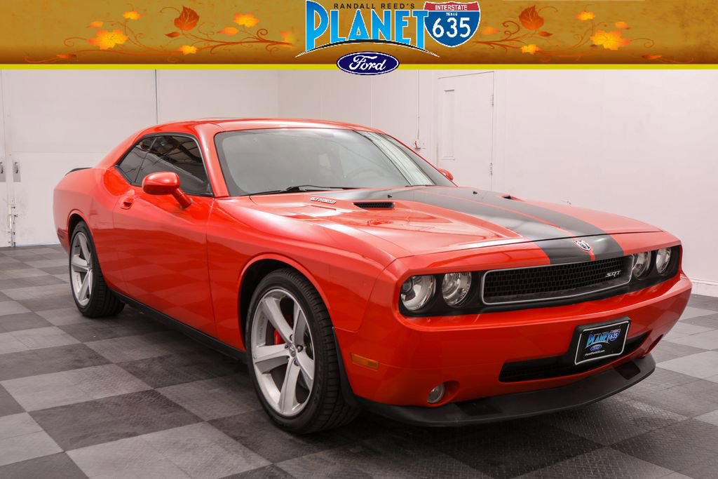 2008 Dodge Challenger SRT8