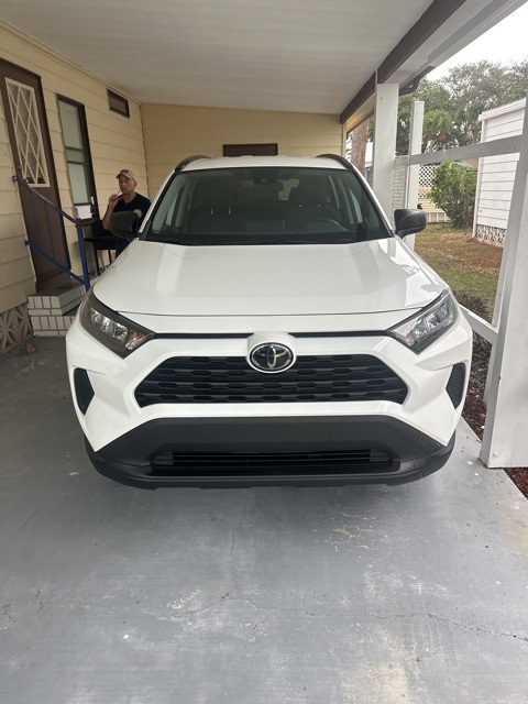 2021 Toyota RAV4 LE