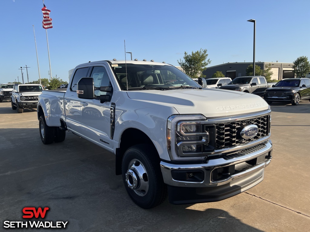 2024 Ford F-350SD LARIAT