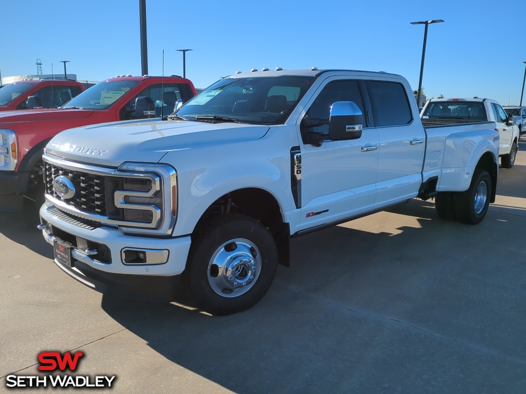 2024 Ford F-350SD Platinum