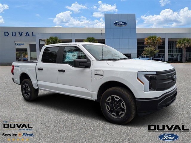 2023 Ford F-150 Lightning PRO