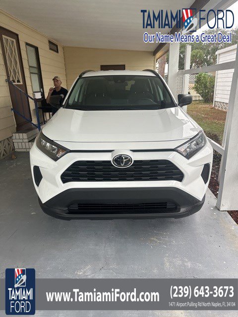 2021 Toyota RAV4 LE