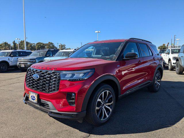 2025 Ford Explorer ST Line