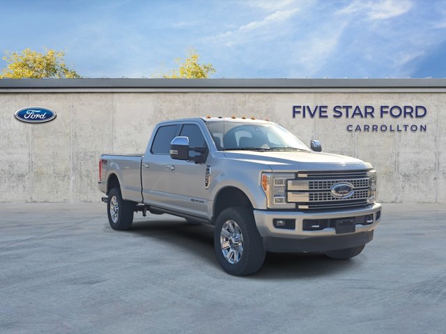 2017 Ford Super Duty F-250 SRW Platinum