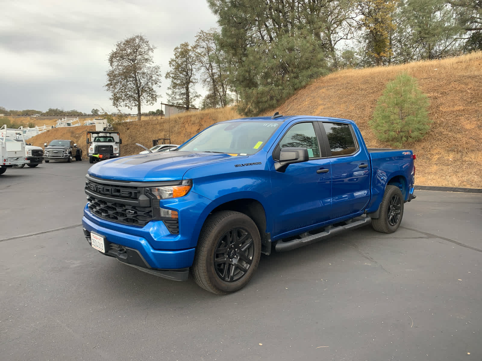 2023 Chevrolet Silverado 1500 Custom 4WD Crew Cab 147