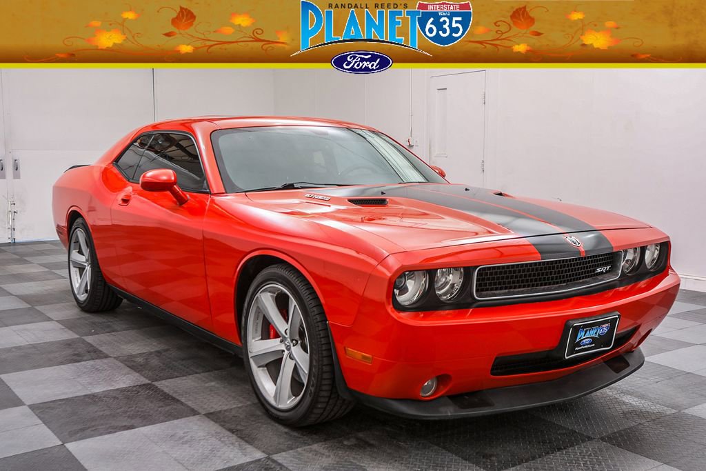 2008 Dodge Challenger SRT8